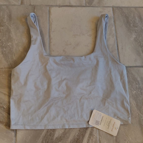 Fabletics Lydia Shine Tank Built in Bra, Womens 1X, Iridescent Powder Blue - Picture 1 of 2